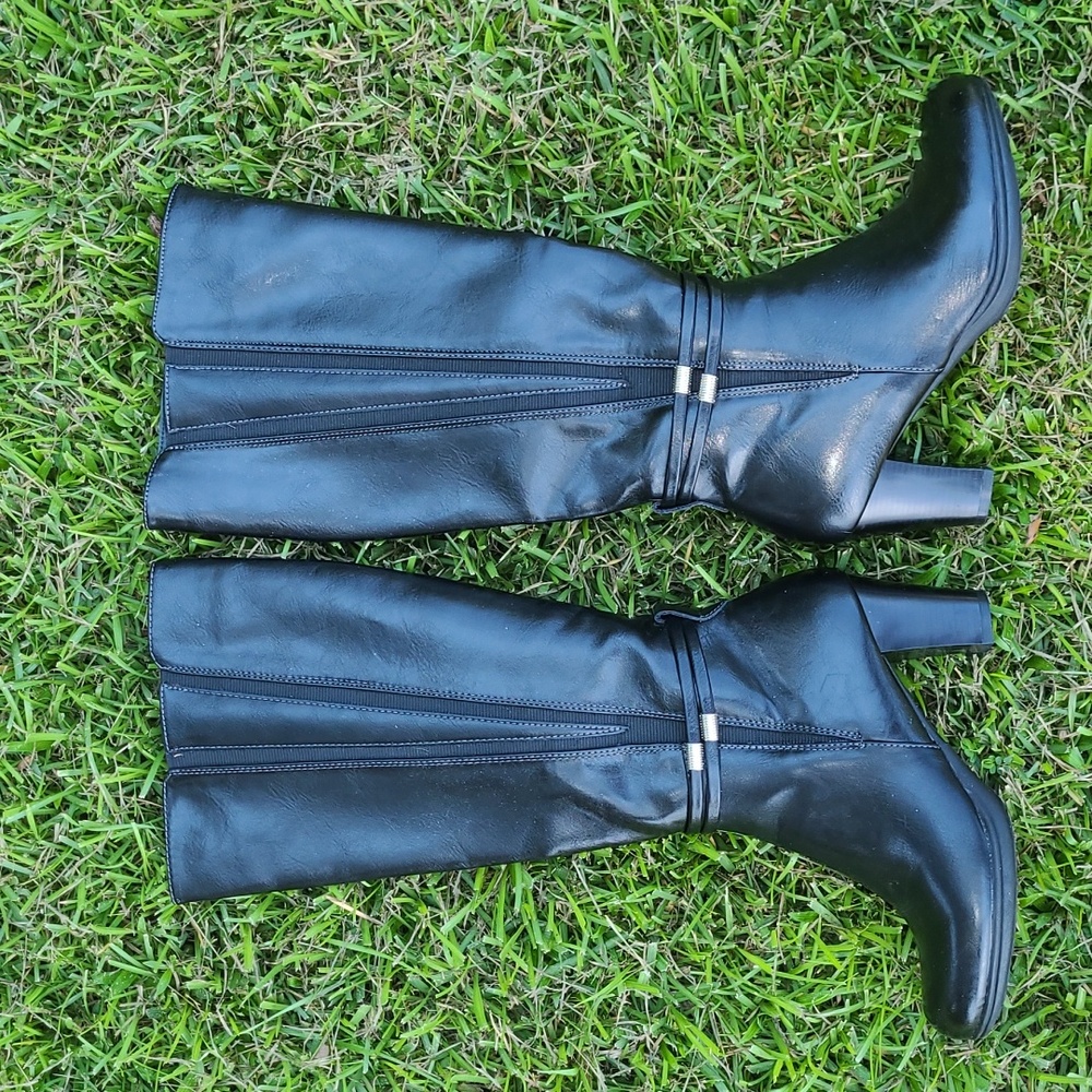 PATRIZIA boots